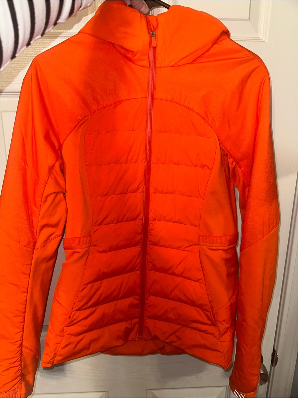 GUC 10 lululemon down for it all atomic orange jacket